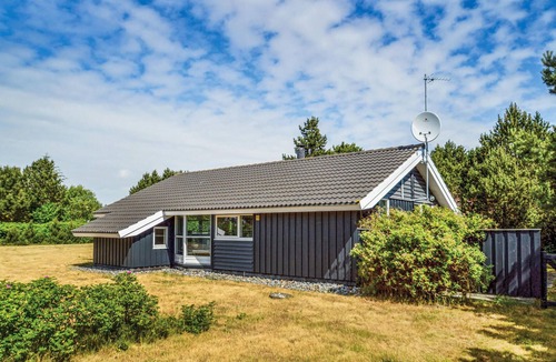 Kramnitse House | Lovely home in Rødby with kitchen