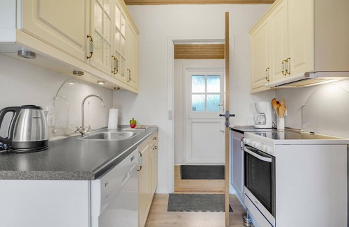 Kramnitse House | Lovely home in Rødby with WiFi