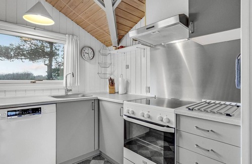 Bolilmark House | Lovely home in Rømø with kitchen