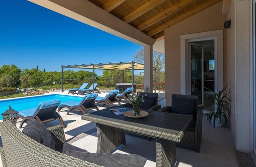 Rovinjsko Selo House | Lovely home in Rovinj with sauna