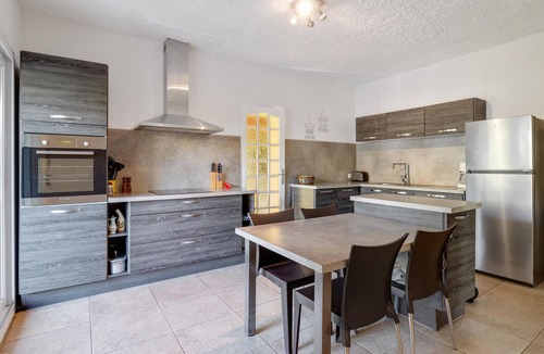 Sainte-Maxime House | Lovely home in Sainte Maxime