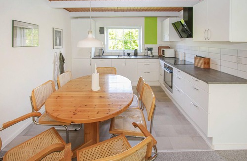 Marup House | Lovely home in Samsø with kitchen