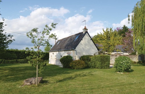 Saint-Lambert-des-Levees House | Lovely home in Saumur with WiFi