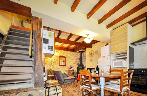 Seix House | Lovely home in Seix with WiFi