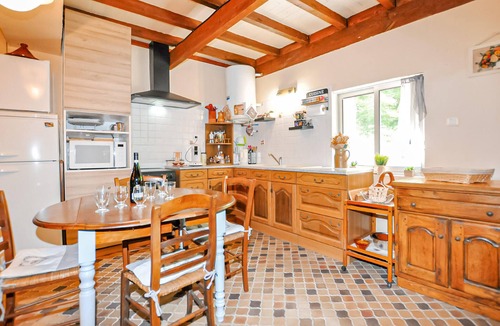 Seix House | Lovely home in Seix with WiFi