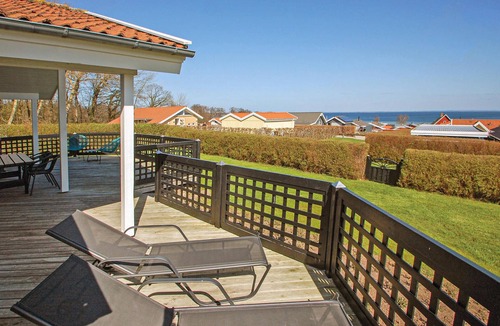 Grønninghoved Strand House | Lovely home in Sjølund with sauna