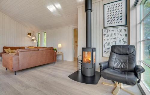 Boeslunde House | Lovely Home In Skælskør With Kitchen