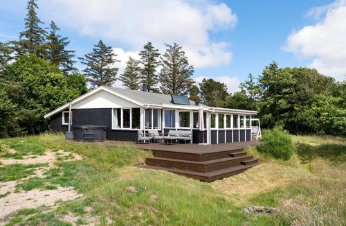 Skjern House | Lovely home in Skjern with sauna