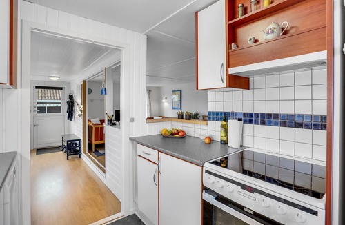 Frolunde House | Lovely home in Slagelse with kitchen
