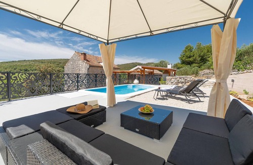 Smokvica House | Lovely home in Smokvica
