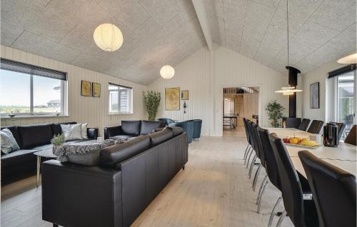 Spøttrup House | Lovely Home In Spøttrup With Sauna