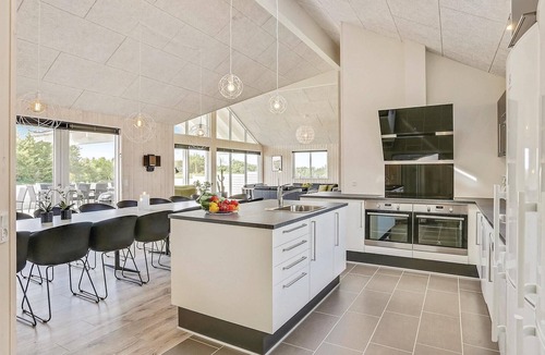 Spøttrup House | Lovely home in Spøttrup with sauna