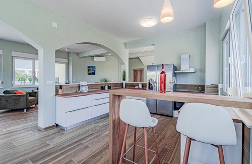 Janjina House | Lovely home in Sreser