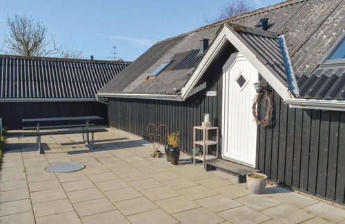 Egense House | Lovely home in Storvorde with kitchen
