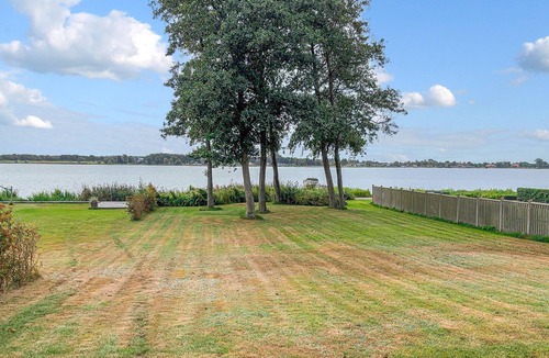 Sunds House | Lovely home in Sunds with house sea view
