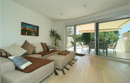 Krizine House | Lovely Home In Svivan