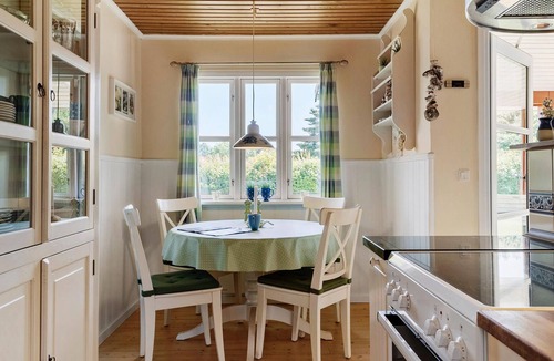 Skovmose House | Lovely home in Sydals with WiFi
