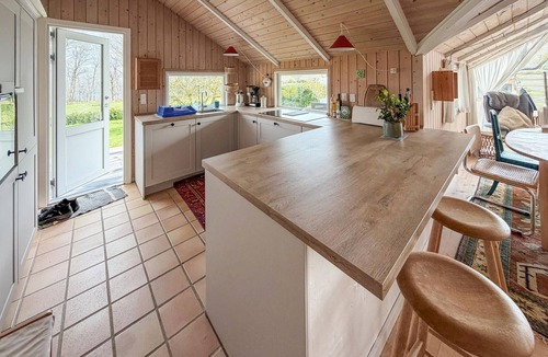 Mommark Strand House | Lovely home in Sydals with sauna