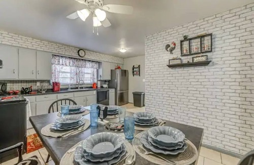 Springfield House | Lovely Home in the Heart of Springfield