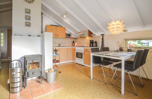 Vorupør House | Lovely home in Thisted with WiFi