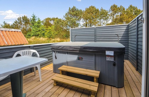 Klitmoller House | Lovely home in Thisted with kitchen