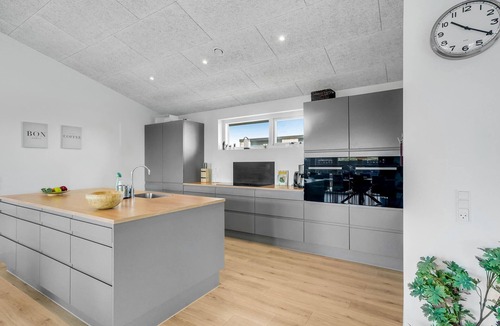 Thisted House | Lovely home in Thisted with sauna
