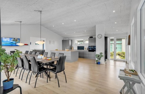 Thisted House | Lovely home in Thisted with sauna
