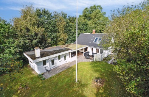 Thyholm House | Lovely home in Thyholm with sauna