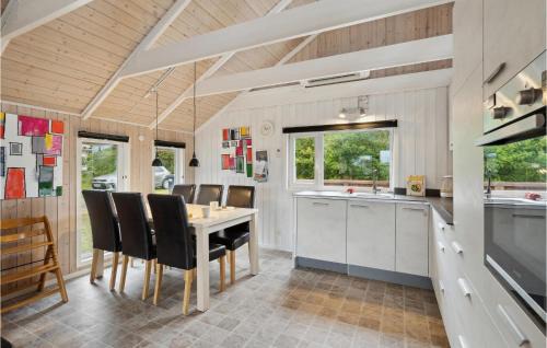 Thyholm House | Lovely Home In Thyholm With Sauna