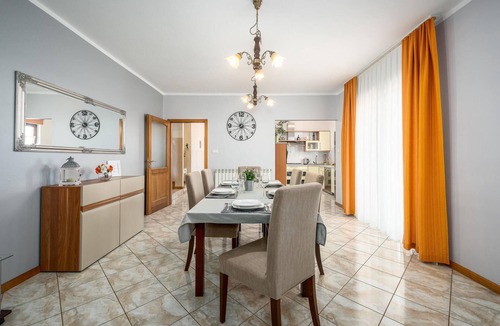 Tinjan House | Lovely home in Tinjan