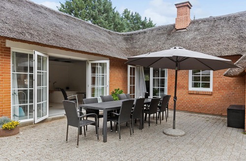 Øhuse House | Lovely home in Ulfborg with WiFi