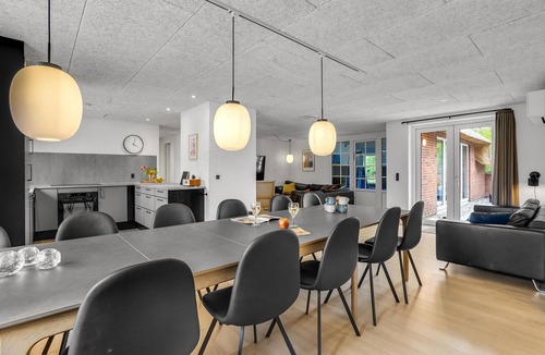 Øhuse House | Lovely home in Ulfborg with sauna