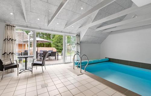 Øhuse House | Lovely Home In Ulfborg With Wifi