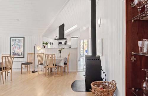 Marielyst House | Lovely home in Væggerløse with sauna