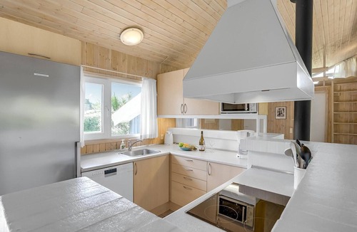 Marielyst House | Lovely home in Væggerløse with sauna