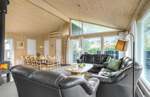 Marielyst House | Lovely home in Væggerløse with sauna