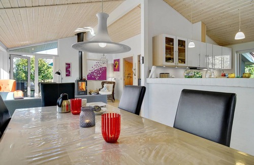 Marielyst House | Lovely home in Væggerløse with sauna