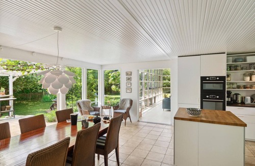 Udsholt House | Lovely home in Vejby with WiFi