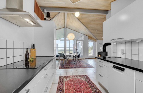 Vestervig House | Lovely home in Vestervig with sauna