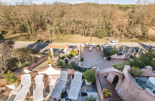 Puigventos House | Lovely home in Vidreres with kitchen