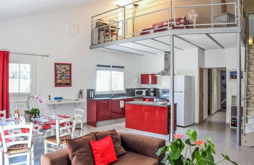 Violes House | Lovely home in Violès