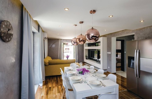 Dubrovnik House | Lovely home in Zaton Veliki with sauna
