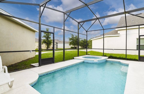 Trafalgar Village House | Lovely Home w/private pool near Disney & Universal