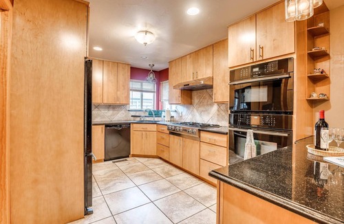 Wilemans Belle Isle House | Lovely home with back yard & deck near Penn Square Mall