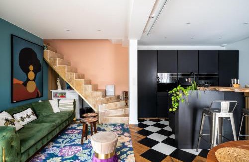 Besancon House | Lovely House