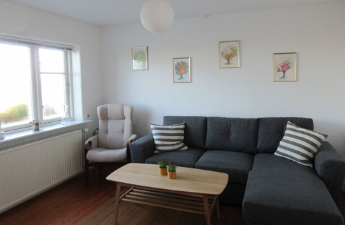 Karby House | Lovely house with beautiful views of the Limfjord with the Næssund ferry