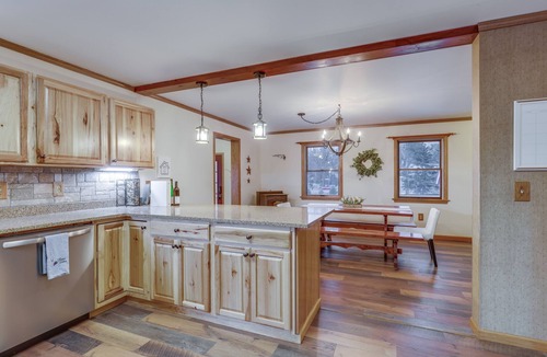 Interlaken House | Lovely Interlaken Home w/Fire Pit & Yard!