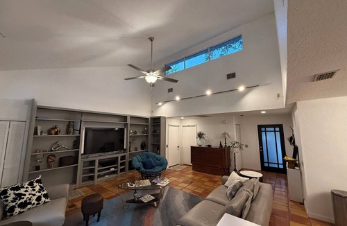Lakeland House | Lovely Lakehouse Oasis with Loft, Pool, Hot tub & Plunge Lake Hollingsworth FSC