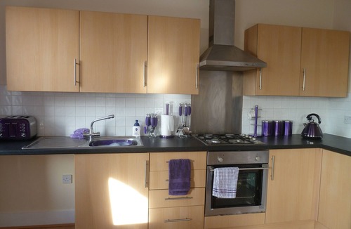 Herne Bay Apartment | Lovely Light, Spacious Flat With Sea View