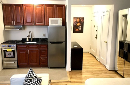 Queens House | Lovely loft in Queens!